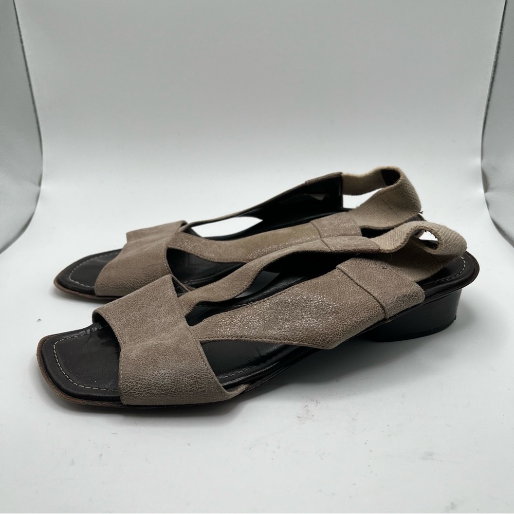 Brunate brown suede Sandals IT 37 US 7  Italian Designer Heels Dress VTG